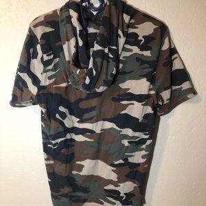 SLEEVELESS HOLLISTER SWEATSHIRT